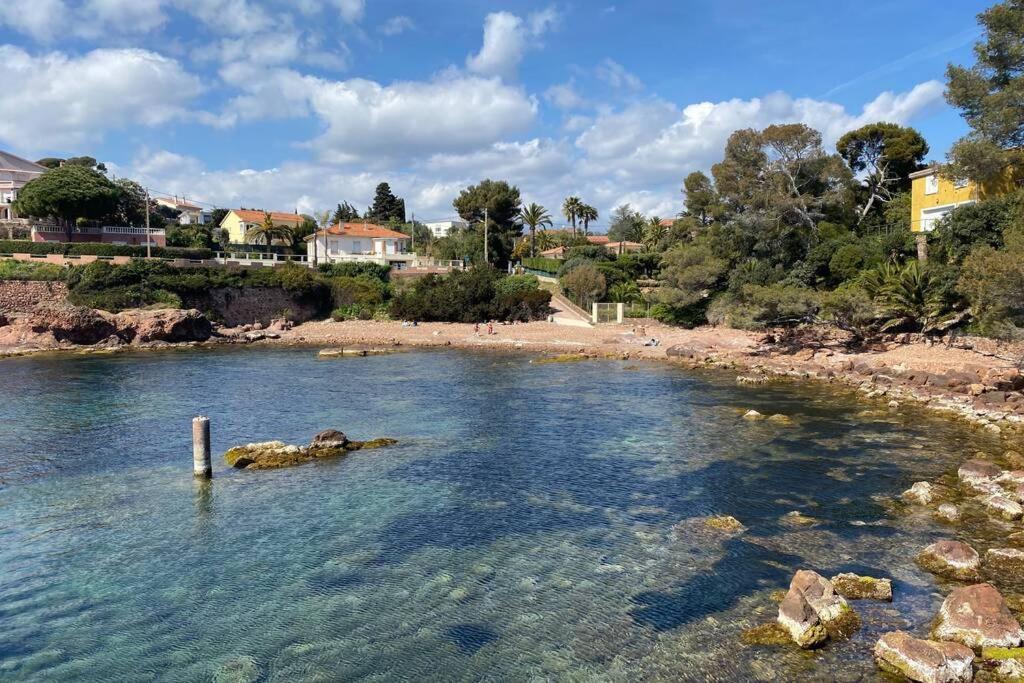 Appartement Bord De Mer - St Raphael Corniche D'Or Saint-Raphaël Екстериор снимка